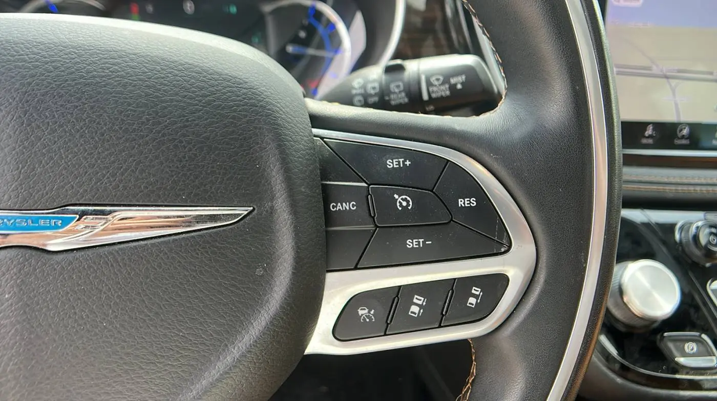 2021 Chrysler Pacifica 2C4RC1N72MR508413