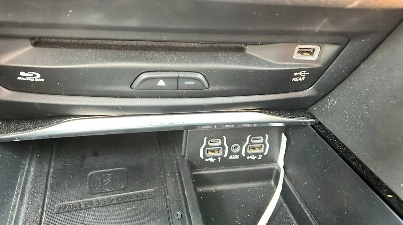 2021 Chrysler Pacifica 2C4RC1N72MR508413