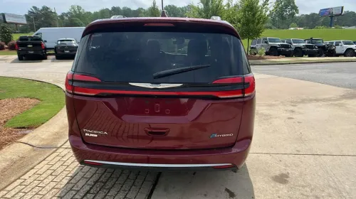 2021 Chrysler Pacifica 2C4RC1N72MR508413