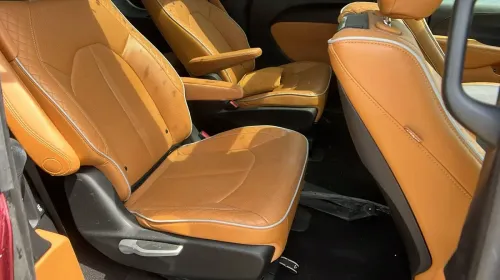 2021 Chrysler Pacifica 2C4RC1N72MR508413