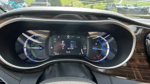 2021 Chrysler Pacifica 2C4RC1N72MR508413