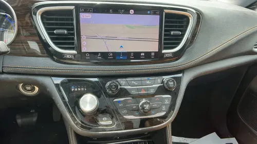 2021 Chrysler Pacifica 2C4RC1N72MR508413
