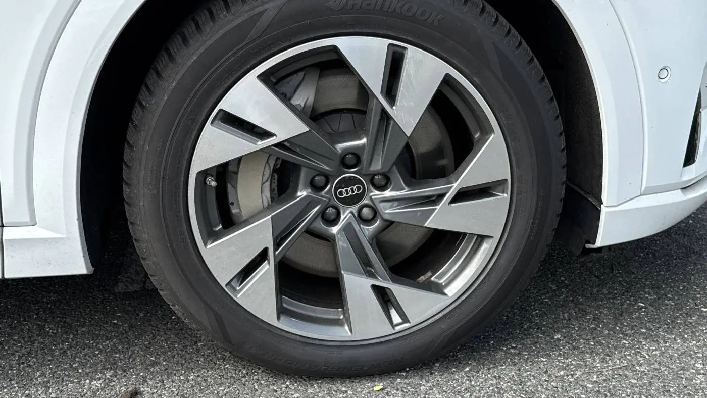 2022 Audi e-tron WA1AAAGE8NB045170