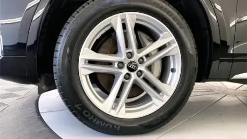 2025 Audi Q5 WA1E2AFY7S2061768