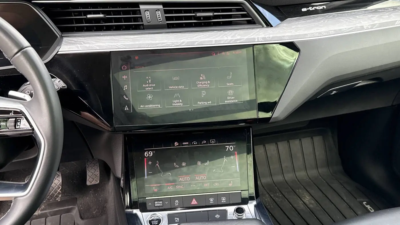 2022 Audi e-tron WA1AAAGE8NB045170