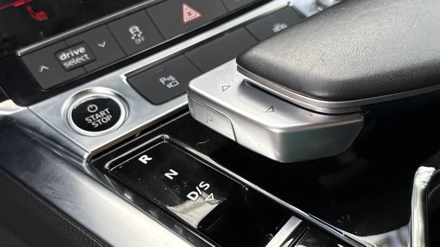 2022 Audi e-tron WA1AAAGE8NB045170