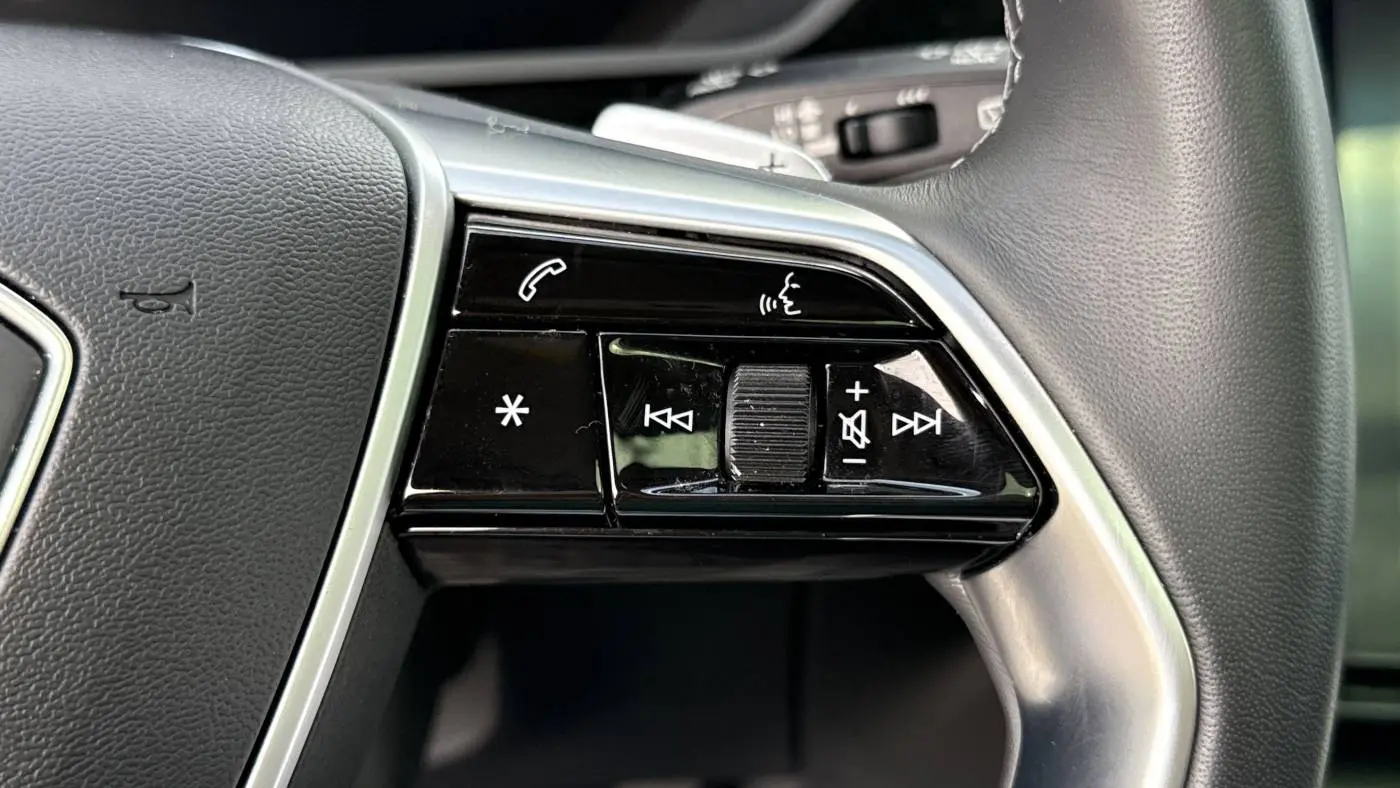 2022 Audi e-tron WA1AAAGE8NB045170