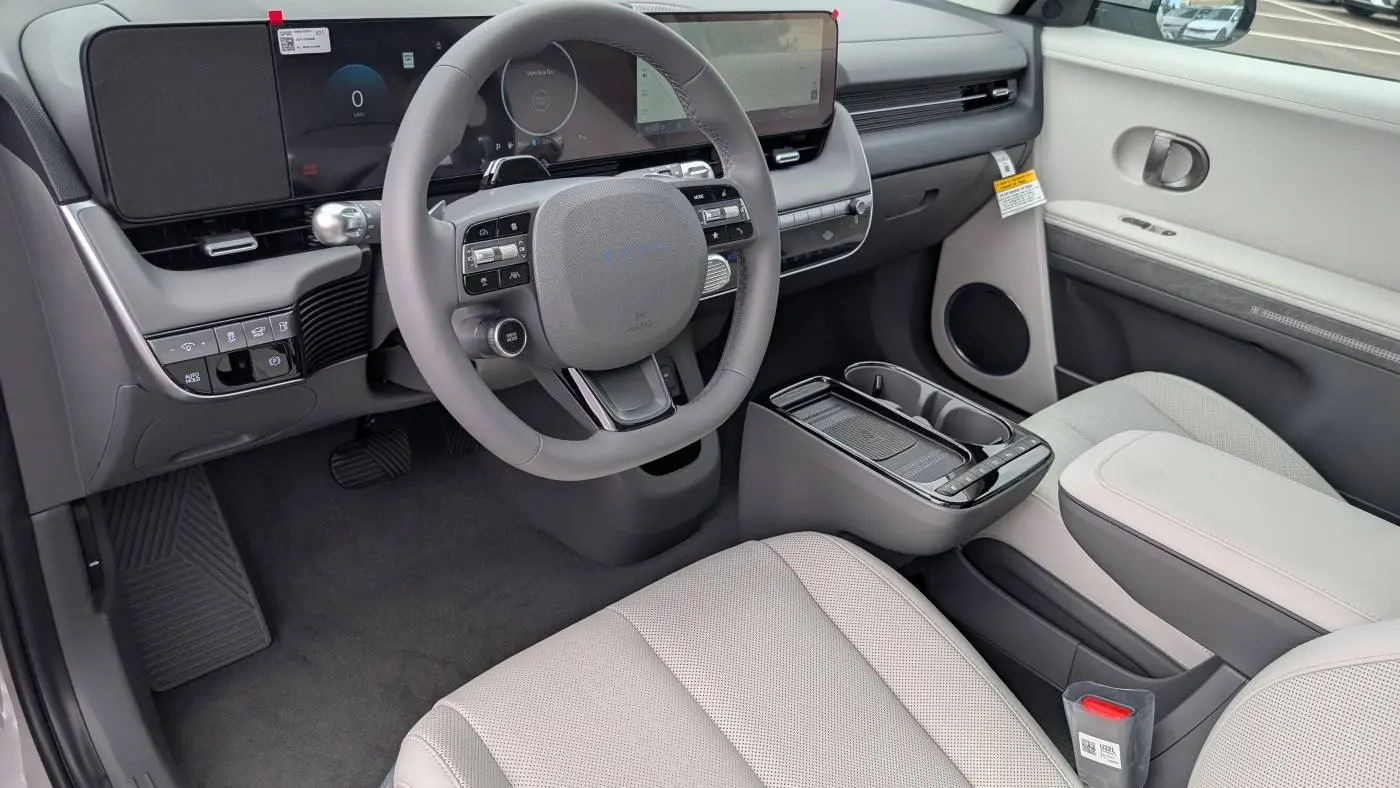 2025 Hyundai IONIQ 5 7YAKRDDC0SY014682