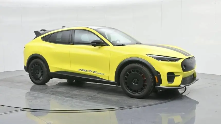 2024 Ford Mustang Mach E 3FMTK4SXXRMA32999