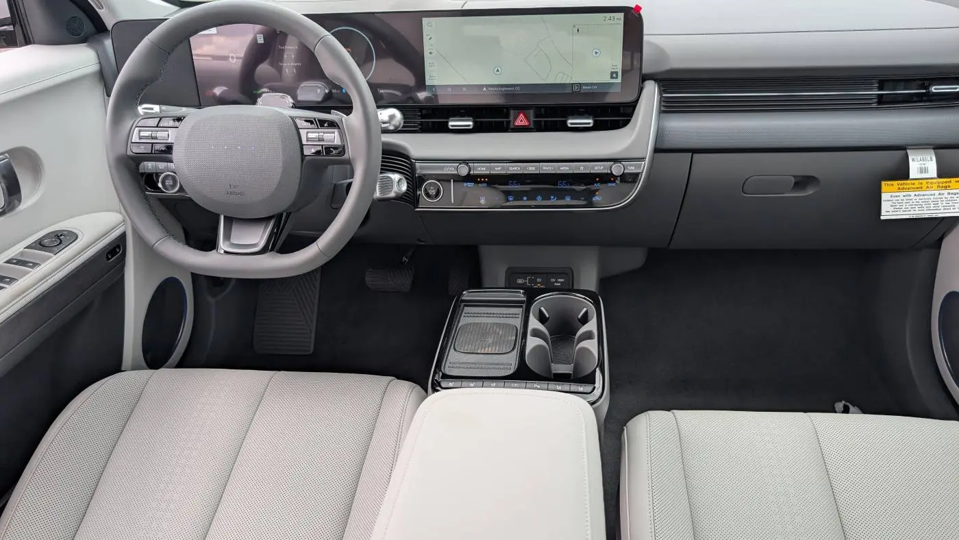 2025 Hyundai IONIQ 5 7YAKRDDC0SY014682