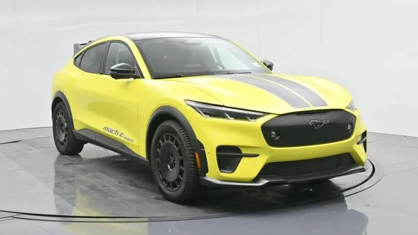2024 Ford Mustang Mach E 3FMTK4SXXRMA32999