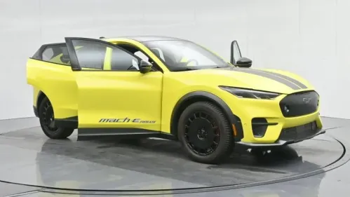 2024 Ford Mustang Mach E 3FMTK4SXXRMA32999