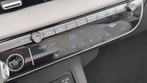2025 Hyundai IONIQ 5 7YAKRDDC0SY014682