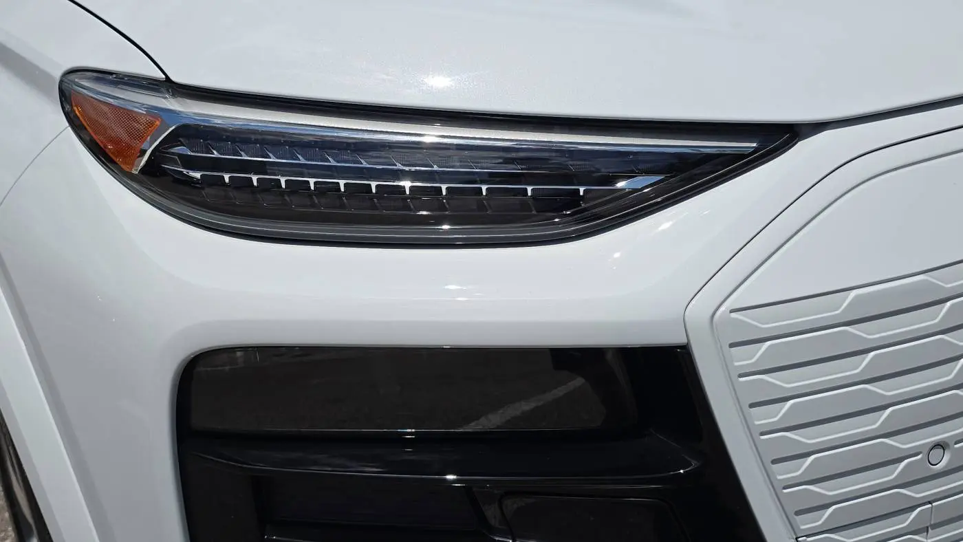 2025 Audi Q6 e-tron WA124BGF5SA017080