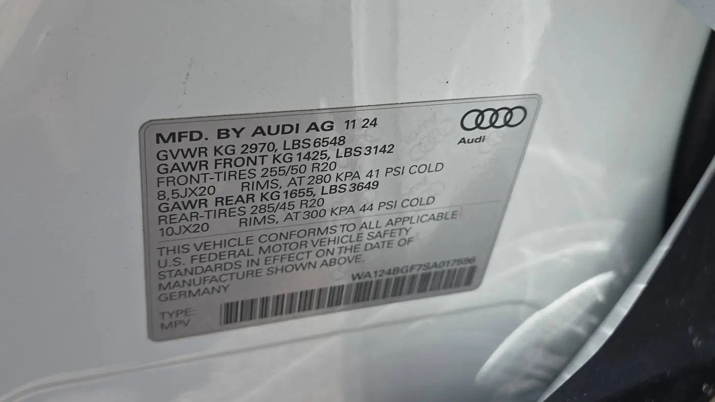 2025 Audi Q6 e-tron WA124BGF7SA017596