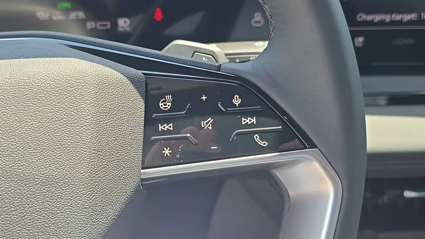 2025 Audi Q6 e-tron WA124BGF5SA017080