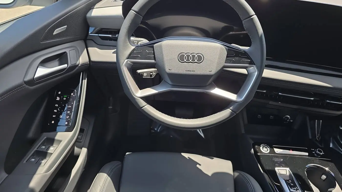 2025 Audi Q6 e-tron WA124BGF5SA017080