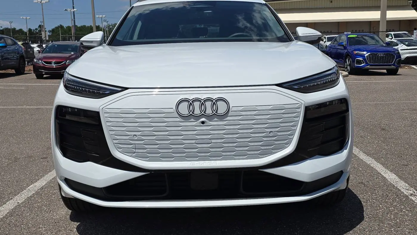2025 Audi Q6 e-tron WA124BGF5SA017080