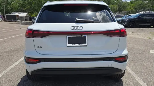 2025 Audi Q6 e-tron WA124BGF5SA017080
