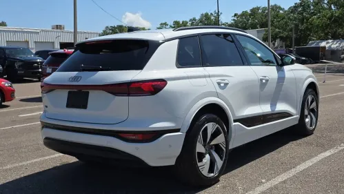 2025 Audi Q6 e-tron WA124BGF7SA017596