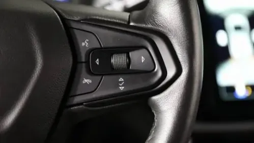 2023 Chevrolet Bolt - Images - 6