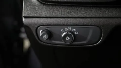 2023 Chevrolet Bolt - Images - 11
