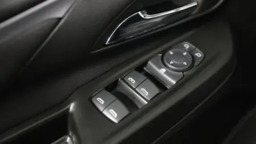 2023 Chevrolet Bolt - Images - 14