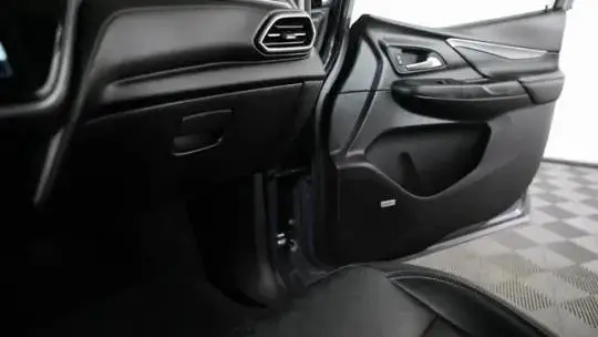 2023 Chevrolet Bolt - Images - 15