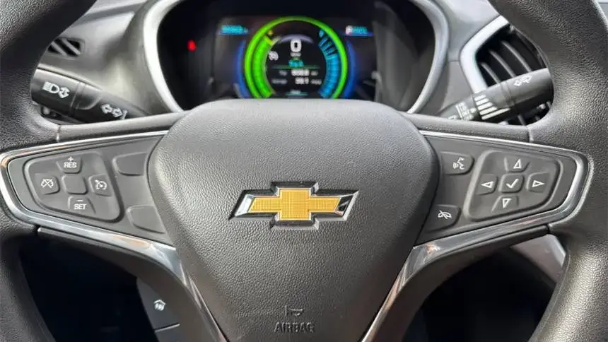 2018 Chevrolet VOLT - Images - 22