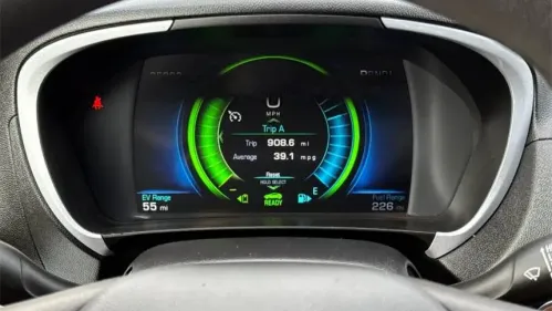 2018 Chevrolet VOLT - Images - 23