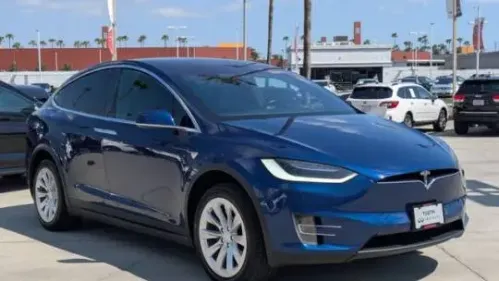 2018 Tesla Model X 5YJXCDE27JF090614