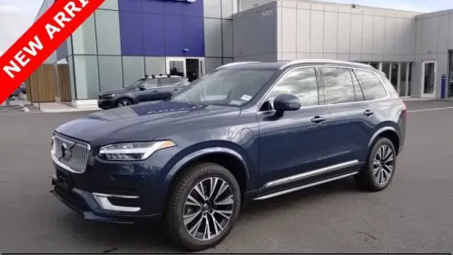 2022 Volvo XC90 - Images - 1