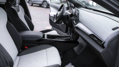 2025 Volkswagen ID.4 1V2DSPE85SC002331