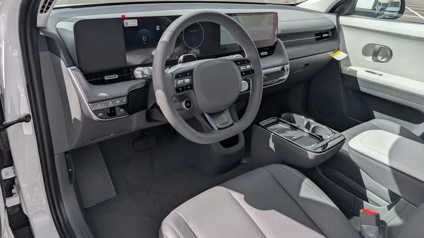 2025 Hyundai IONIQ 5 7YAKNDDC1SY013925