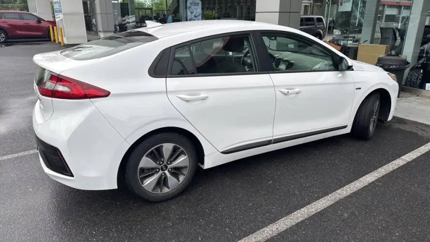 2019 Hyundai IONIQ KMHC65LD9KU162269