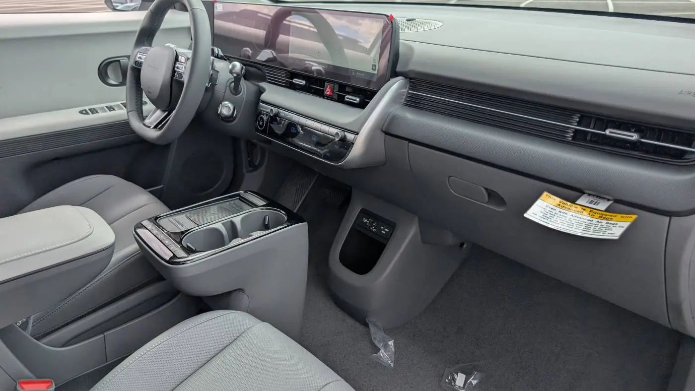 2025 Hyundai IONIQ 5 7YAKNDDC1SY013925
