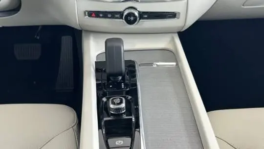 2025 Volvo XC60 YV4H60RCXS1209612