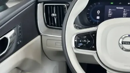 2025 Volvo XC60 YV4H60RCXS1209612