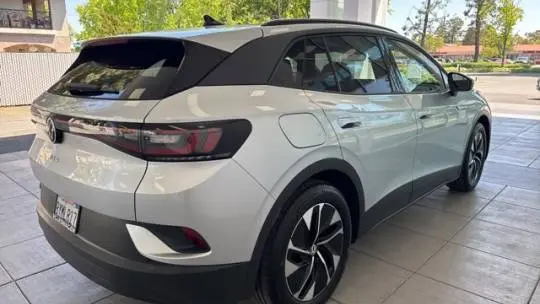 2021 Volkswagen ID.4 WVGTMPE2XMP056055