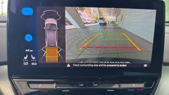 2021 Volkswagen ID.4 WVGTMPE22MP056213