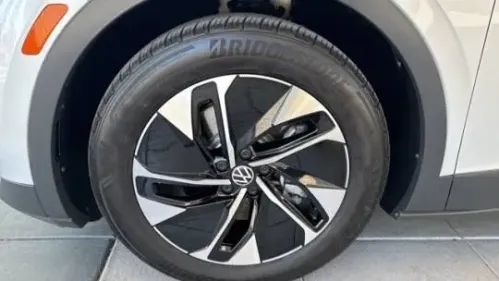 2021 Volkswagen ID.4 WVGTMPE2XMP056055