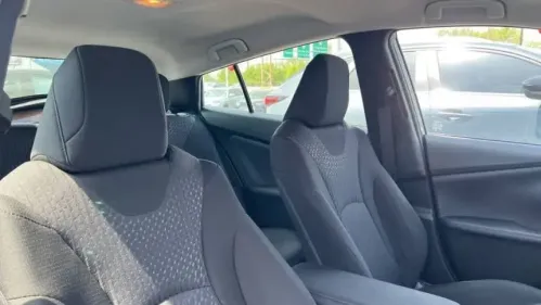 2017 Toyota Prius Prime - Images - 14