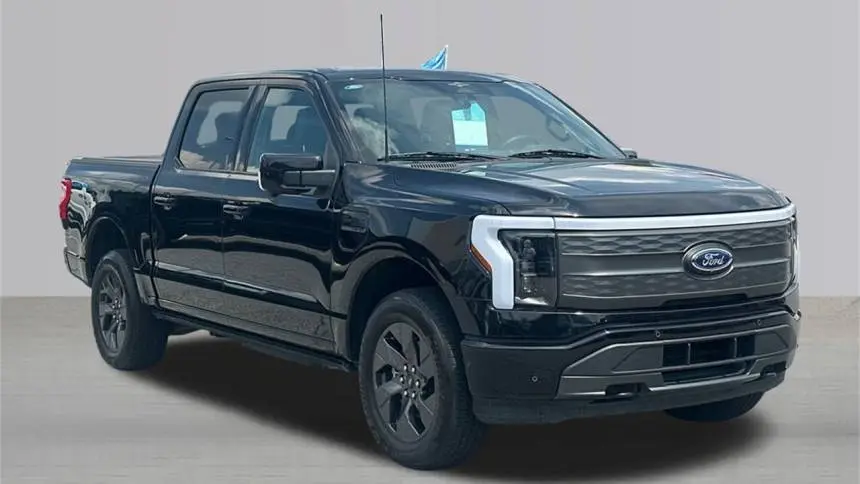 2023 Ford F-150 Lightning 1FT6W1EV7PWG40121