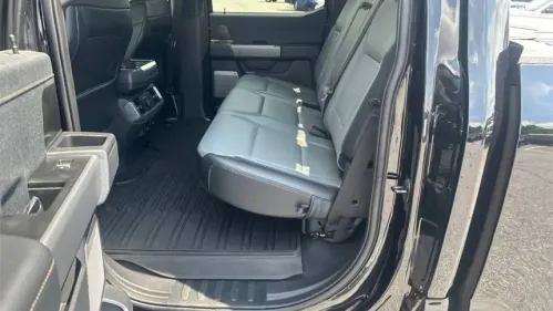 2023 Ford F-150 Lightning 1FT6W1EV7PWG40121