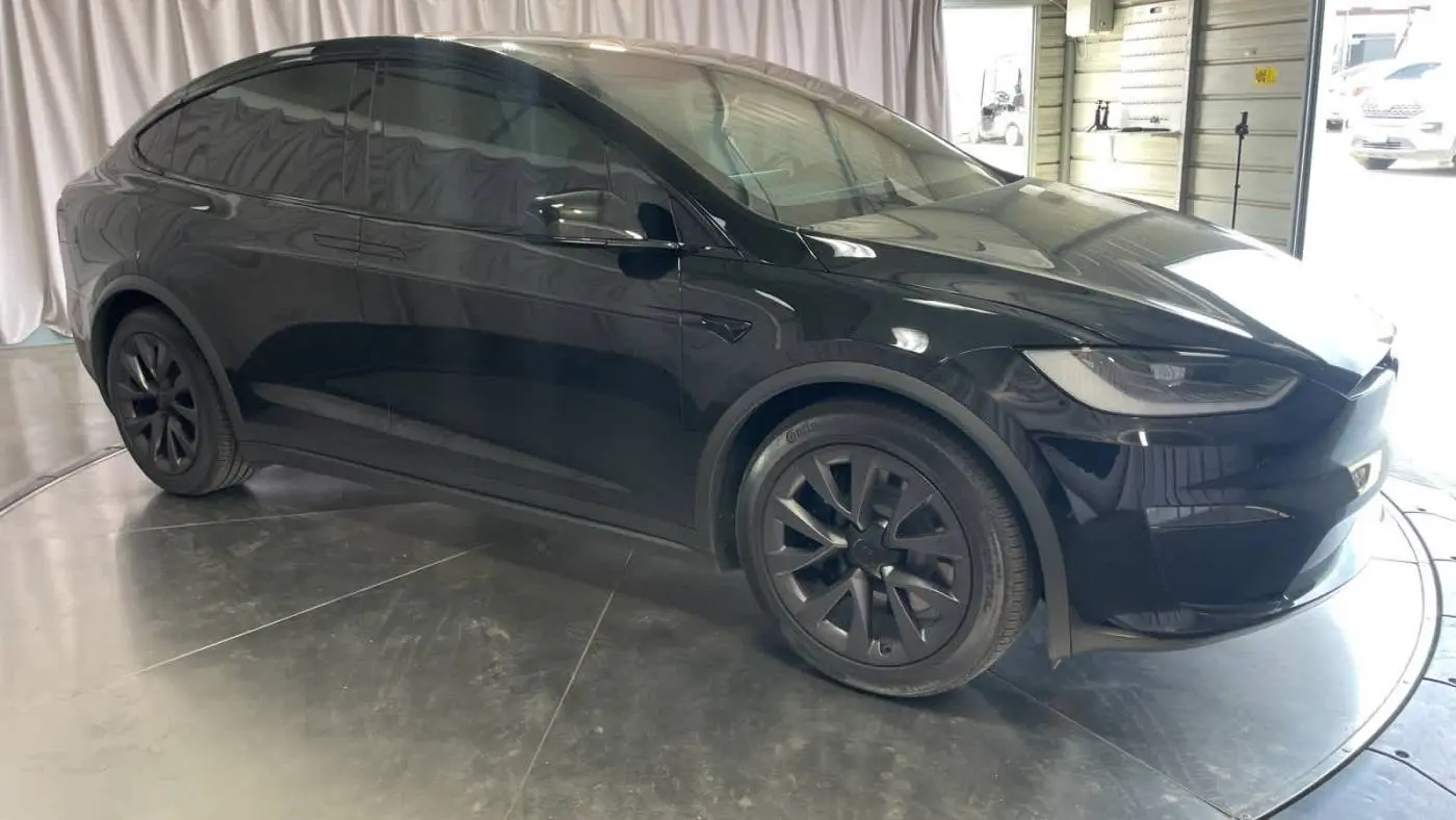 2024 Tesla Model X 7SAXCDE55RF452612