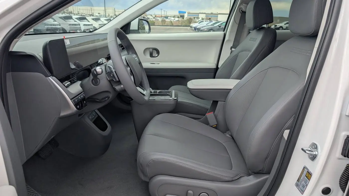 2025 Hyundai IONIQ 5 7YAKNDDC9SY013168