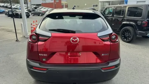 2022 Mazda MX-30 EV - Images - 4