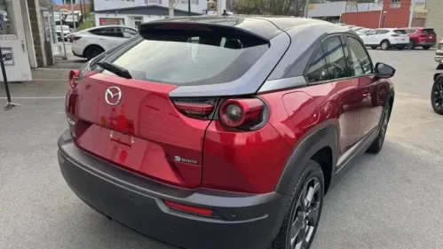 2022 Mazda MX-30 EV - Images - 5