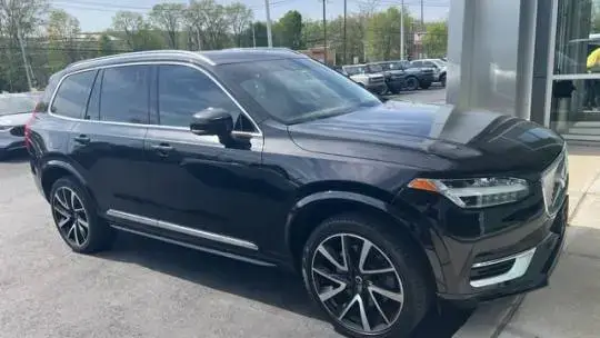 2022 Volvo XC90 - Images - 3