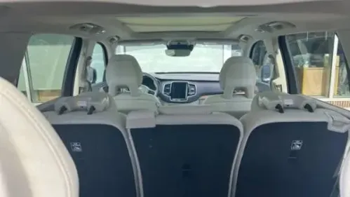 2022 Volvo XC90 - Images - 4